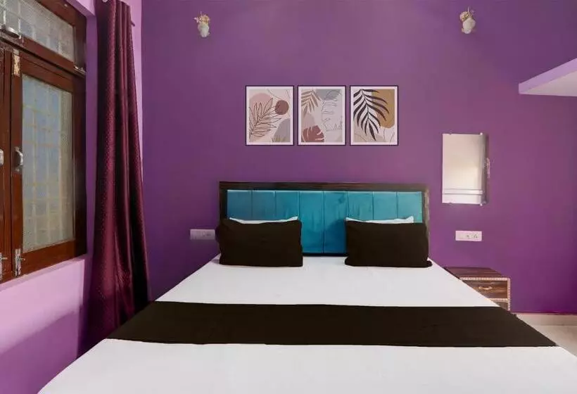 Hotelli Oyo Arya Paradise