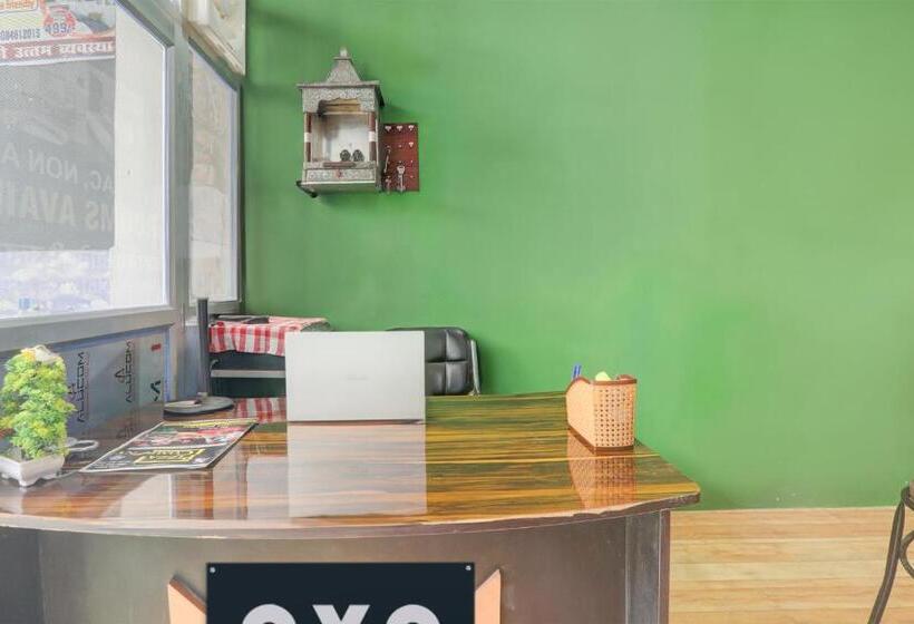 호텔 Oyo Arya Paradise