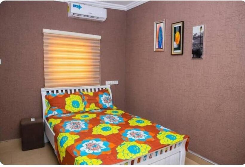 فندق Serenity Beach Resort