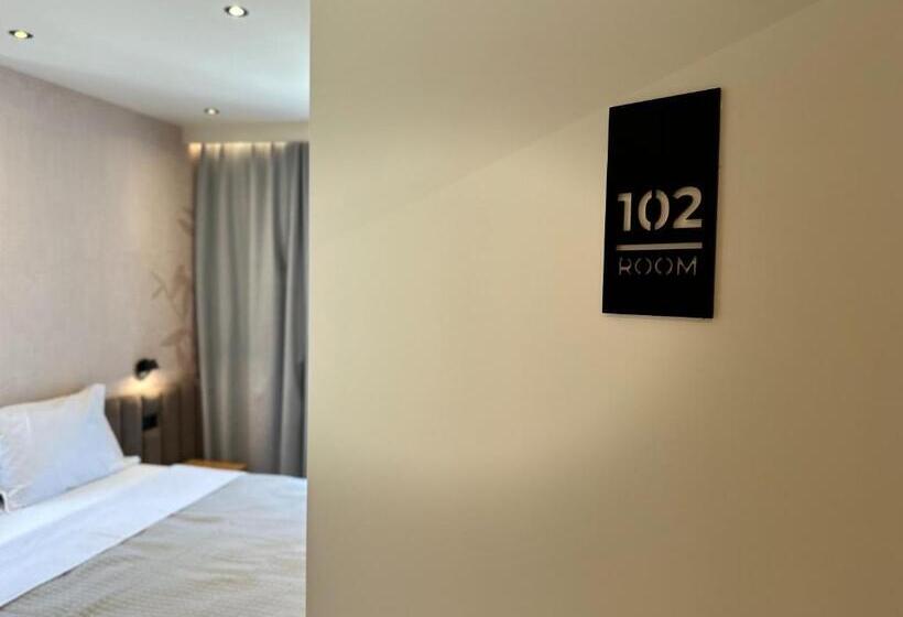 هتل Serenity Rooms