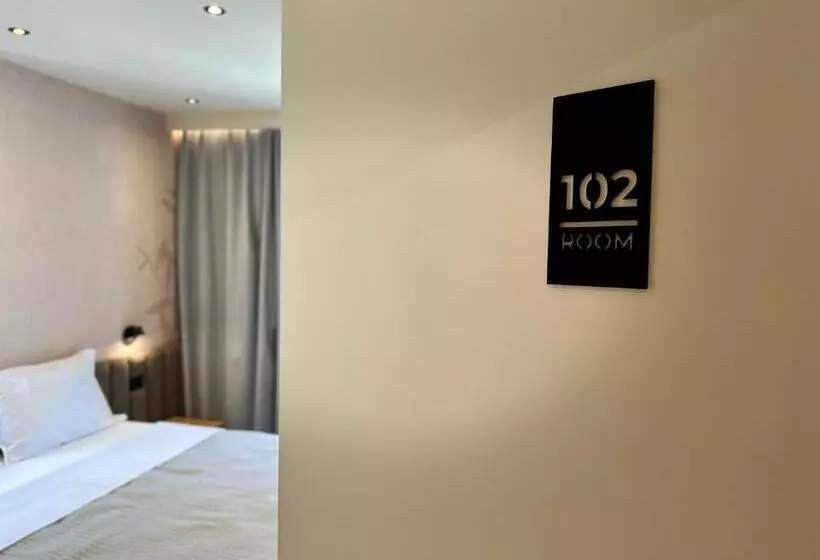 ホテル Serenity Rooms