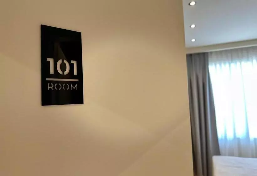 ホテル Serenity Rooms