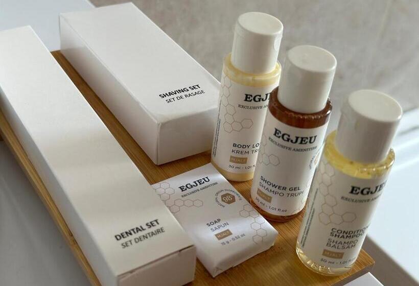 هتل Serenity Rooms