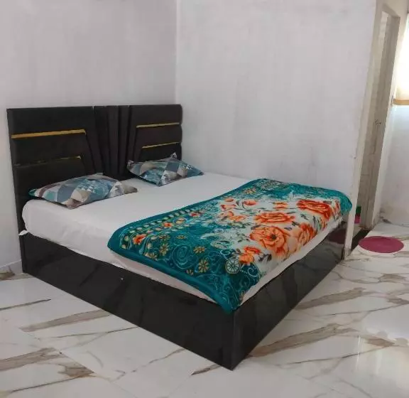 ホテル Shree Agarwal Palace