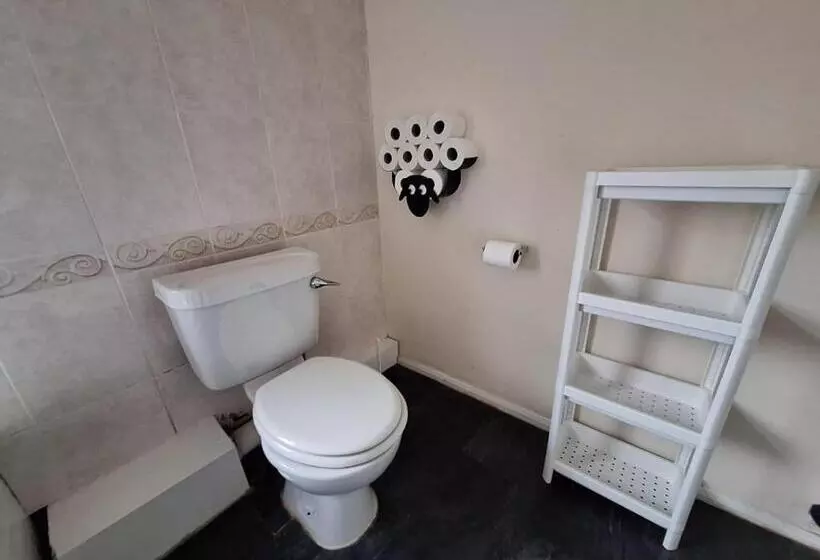 ペンション Cinematic Journeys