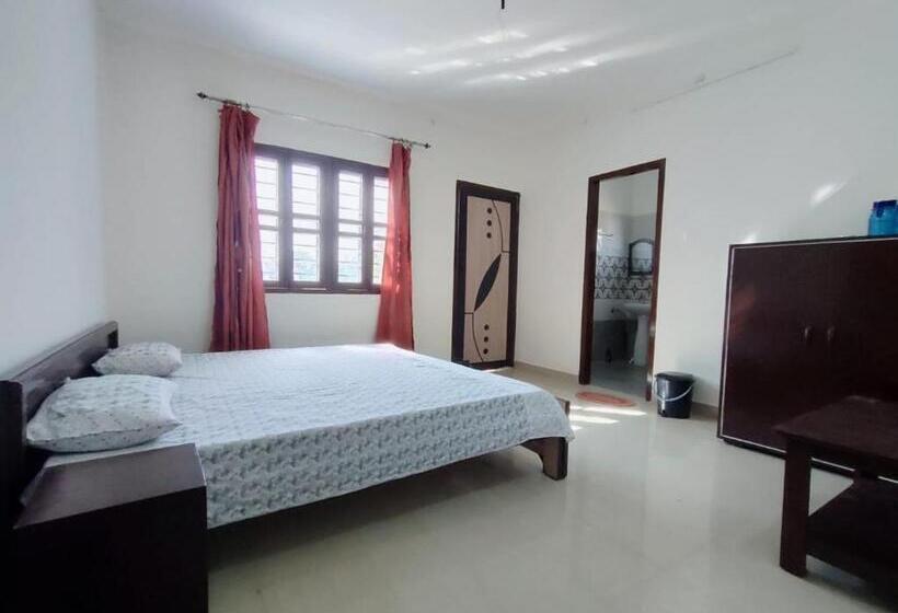 Rajlaxmi Palace By Stayapart