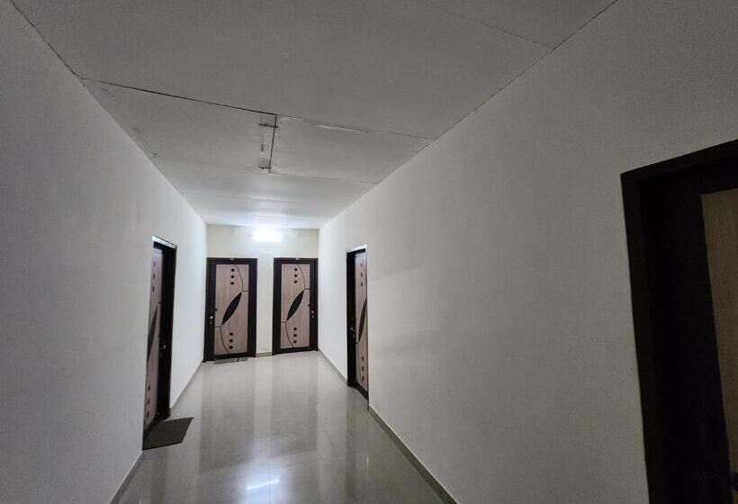 Rajlaxmi Palace By Stayapart