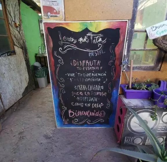 Retkeilymaja El Lemon De Tita