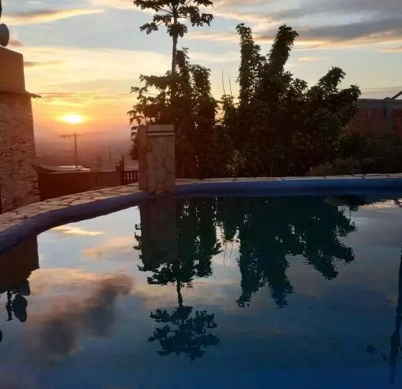 Retkeilymaja Recanto Das Pedras   Suíte 2