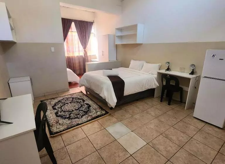 Retkeilymaja Sunny Lodge