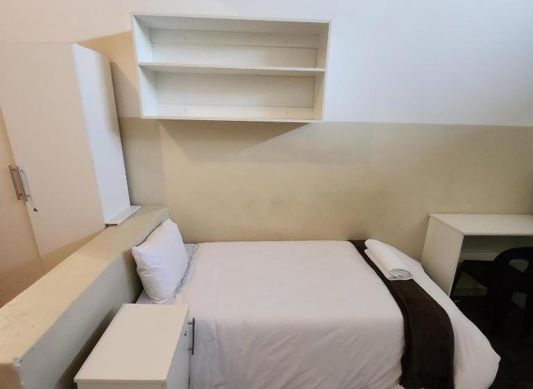 هاستل Sunny Lodge