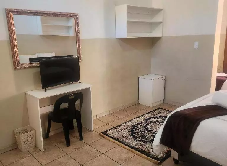 Retkeilymaja Sunny Lodge