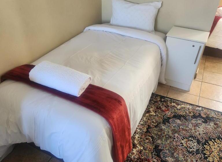 هاستل Sunny Lodge