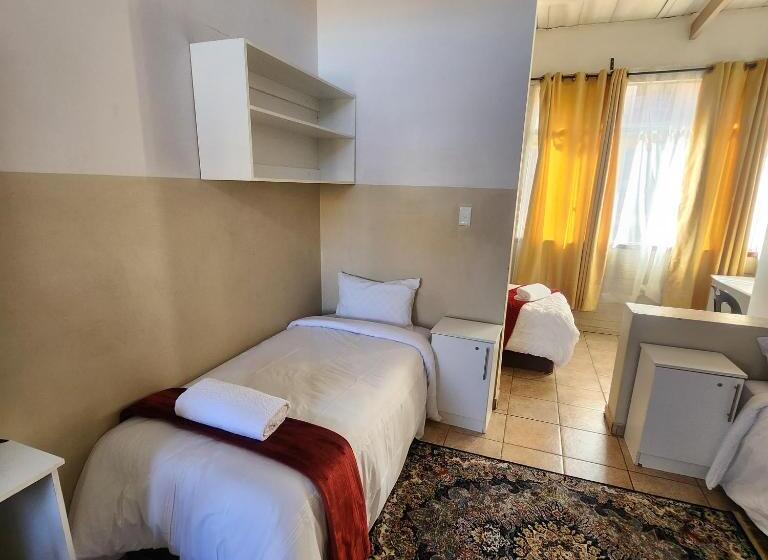 هاستل Sunny Lodge