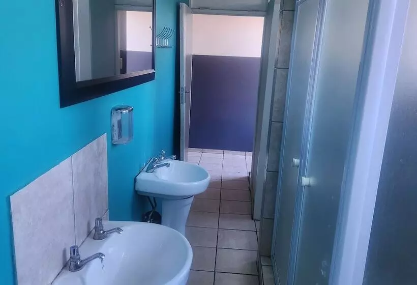 Retkeilymaja Sunny Lodge