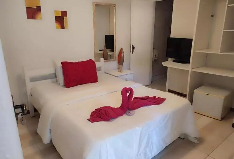 Hotelli Bahias Inn Bella Vita