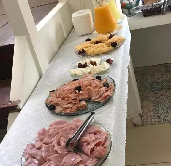 Hotelli Bahias Inn Bella Vita