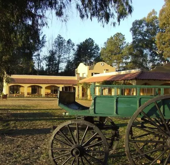 Hotelli Estancia San Mateo