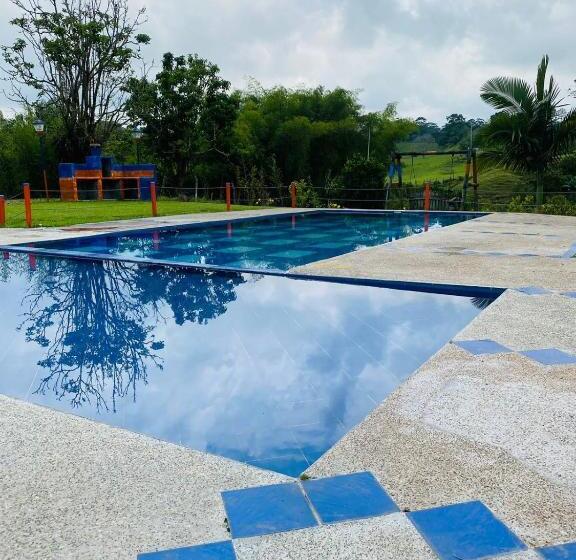 هتل Paisaje Cafetero