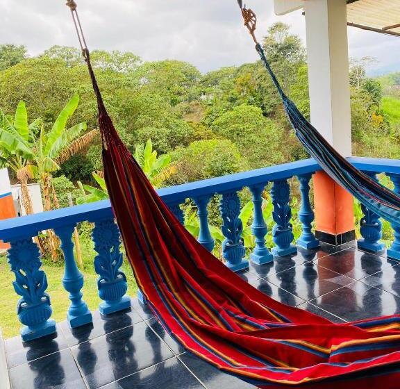 هتل Paisaje Cafetero