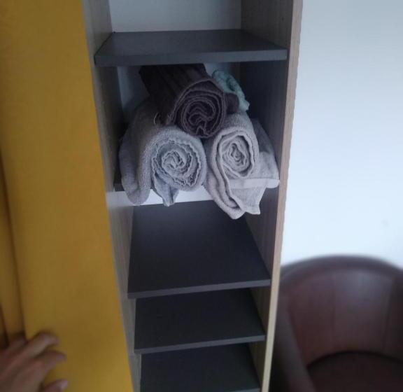 פנסיון Chez Alexia Et Cédric