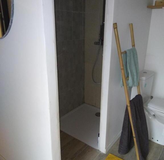 פנסיון Chez Alexia Et Cédric