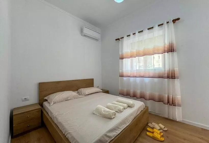 ペンション Eleonora Guest House
