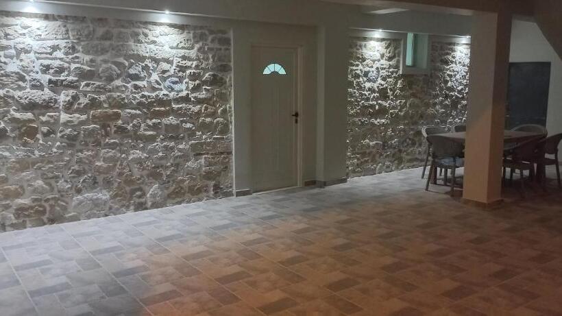 پانسیون Vila Babe