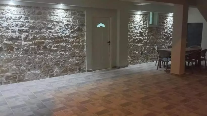 پانسیون Vila Babe