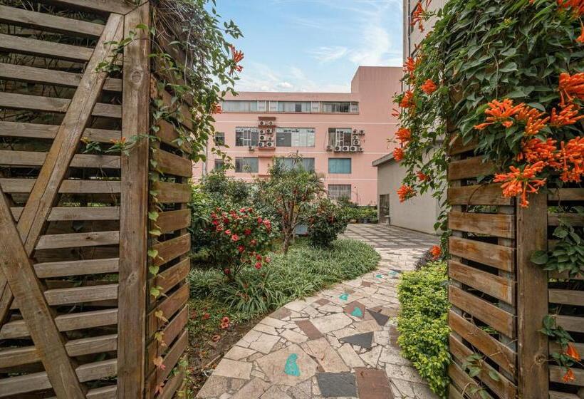 润华四季大酒店