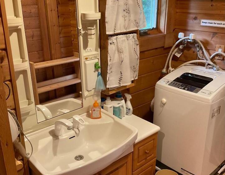 Schronisko 潮ドミ マリンキ 冬は薪ストーブ We Have No Ac