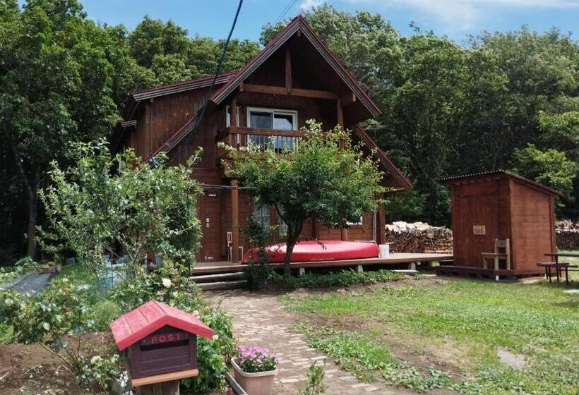 Schronisko 潮ドミ マリンキ 冬は薪ストーブ We Have No Ac