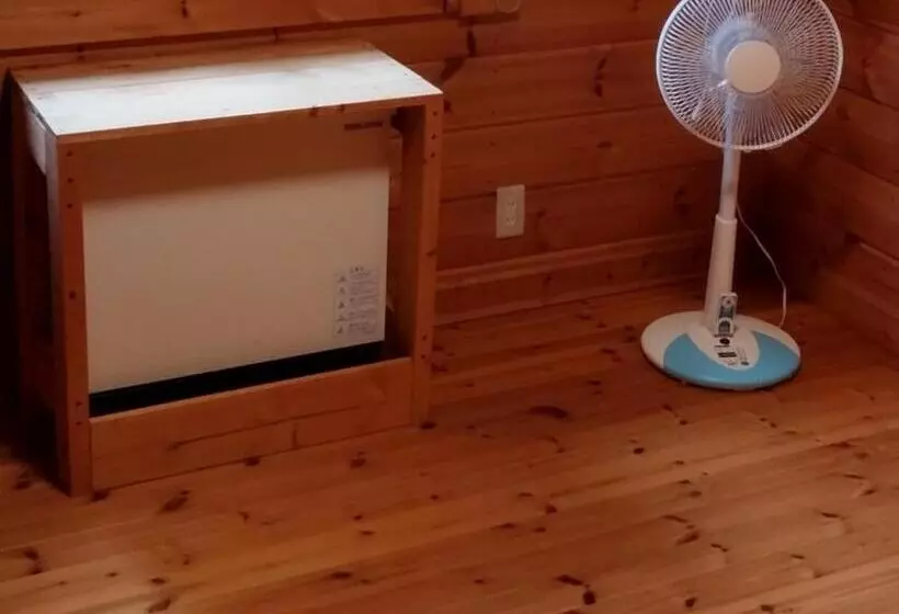 Retkeilymaja 潮ドミ マリンキ 冬は薪ストーブ We Have No Ac