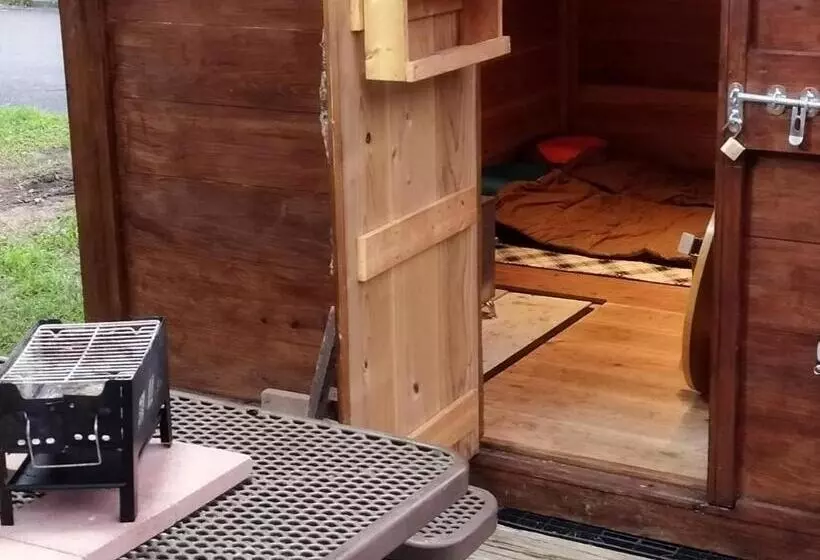 Retkeilymaja 潮ドミ マリンキ 冬は薪ストーブ We Have No Ac