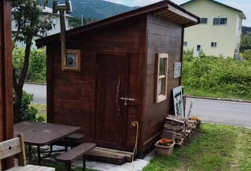 Retkeilymaja 潮ドミ マリンキ 冬は薪ストーブ We Have No Ac