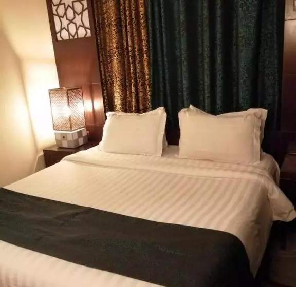 Hotelli Mokhtara Plaza