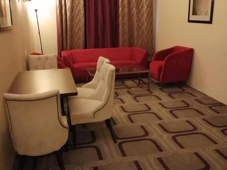 호텔 Mokhtara Plaza