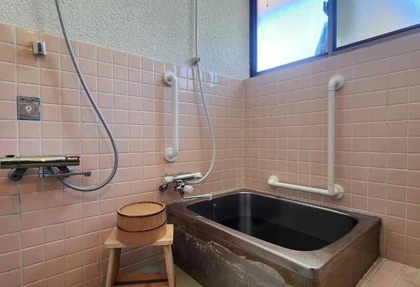 Panzió 民泊ウトカ