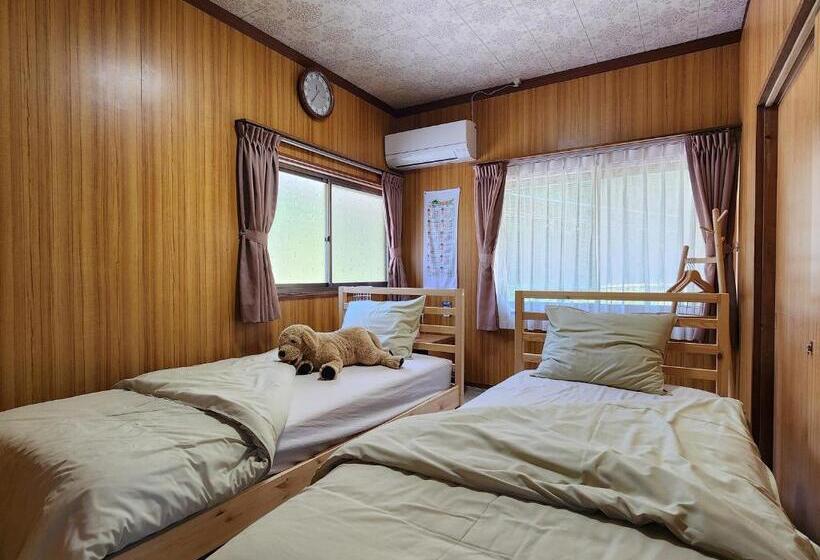 Panzió 民泊ウトカ