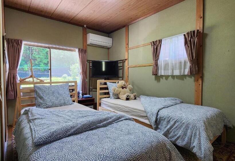 Panzió 民泊ウトカ