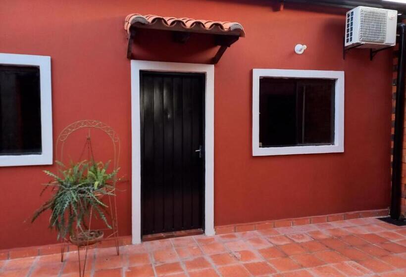 پانسیون Hostal Taito 2