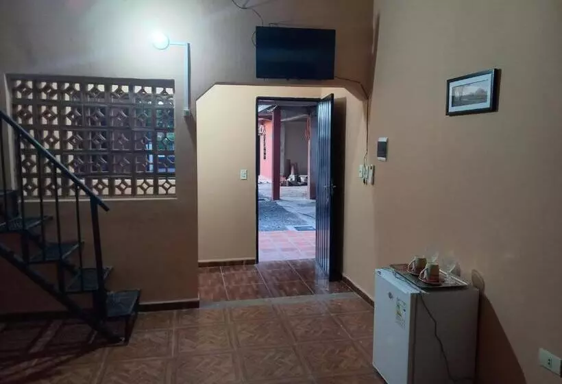 پانسیون Hostal Taito 2