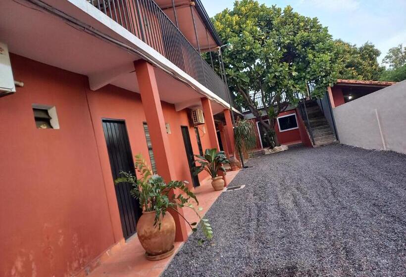 پانسیون Hostal Taito 2