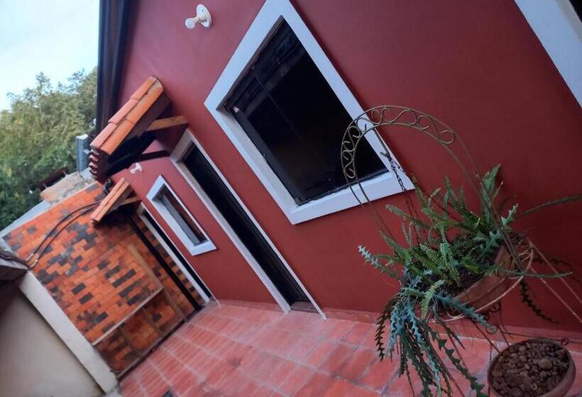 پانسیون Hostal Taito 2