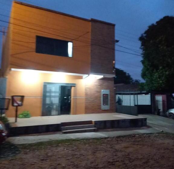 پانسیون Hostal Taito 2