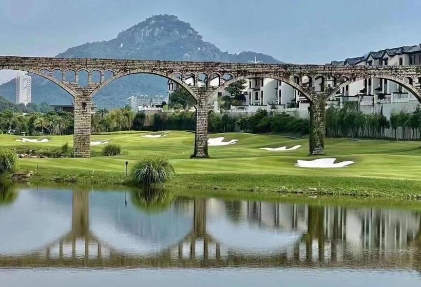 Poltton Century Hotel   Changtai Taoli Chunfeng Branch