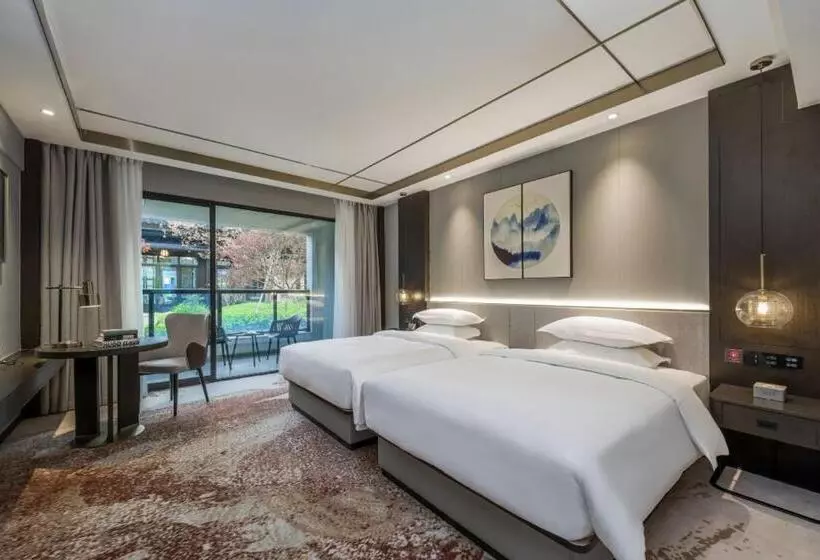 Poltton Century Hotel   Changtai Taoli Chunfeng Branch