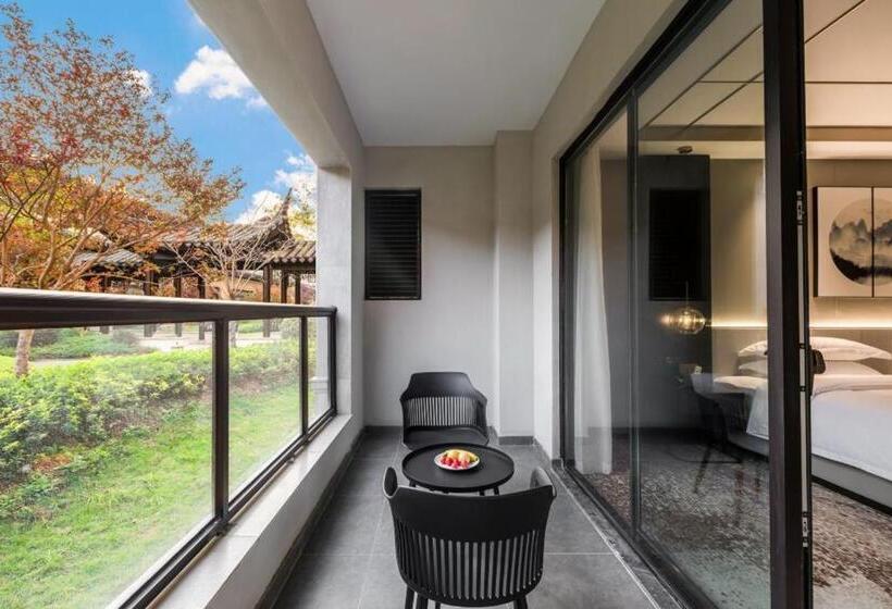 Poltton Century Hotel   Changtai Taoli Chunfeng Branch