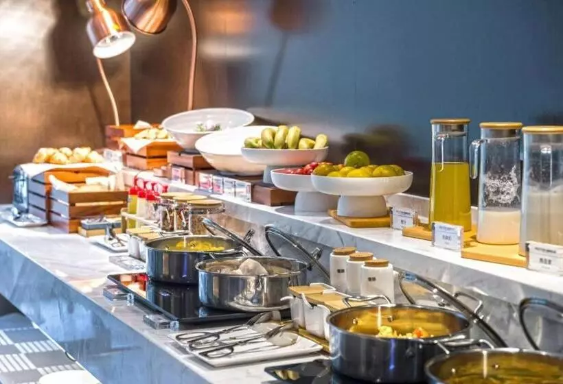 Poltton Century Hotel   Changtai Taoli Chunfeng Branch