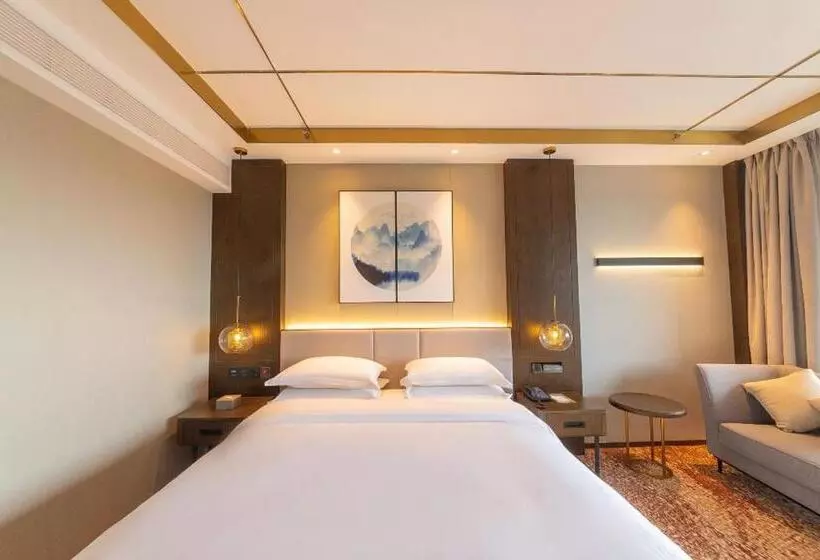 Poltton Century Hotel   Changtai Taoli Chunfeng Branch